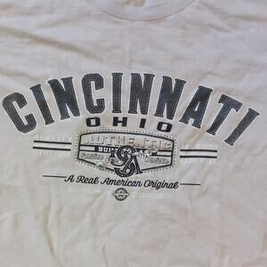 Graphic Shirt Mens Medium Gray Cincinnati Ohio USA A Real American Original